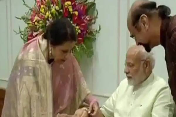 இந்த முறை அண்ணன் என்னை கூப்பிடுவார்  : பிரதமரை காண காத்திருக்கும் சகோதரி | Pm Modi S Pakistani Sister Sends Rakhi Wishes