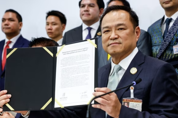 தாய்லாந்தின் புதிய பிரதமராக அனுடின் சார்ன்விரகுல் தேர்வு | Anutin Charnvirakul Become Next Thailand Pm
