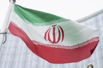 ஈரானில் பட்டப்பகலில் பொதுமக்கள் முன்னிலையில் ஐவருக்கு மரண தண்டனை!