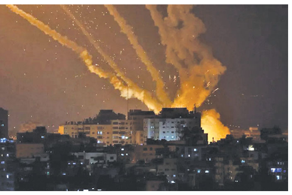 காசா மீது தொடர் குண்டுத் தாக்குதலை மேற்கொள்ளும் இஸ்ரேல் | Israel Will Bomb Gaza