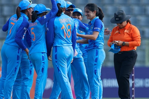 7 ஆவது முறையாக ஆசிய கிண்ணத்தை சுவீகரித்த இந்தியா! | India Won The Asia Cup For The 7Th Time