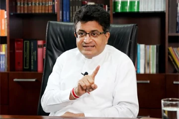 ஒவ்வொரு பொலிஸ் நிலையங்களுக்கும் அழைக்கப்படுகிறேன் ; உதய கம்மன்பில