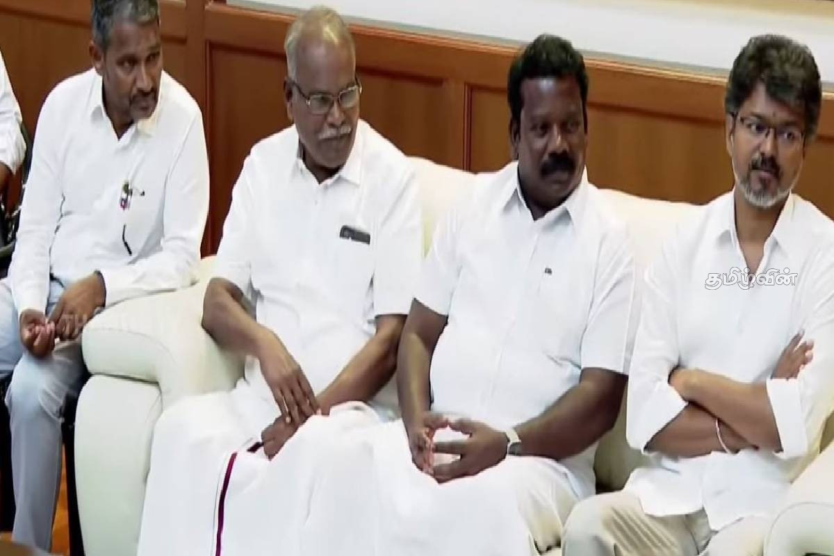 அதிரடியாக முதலமைச்சராகிறார் விஜய்! விதிக்கப்பட்டுள்ள நிபந்தனை - சற்றுமுன் உத்தியோகபூர்வ அறிவிப்பு | Heavy Security At The Vsi Office