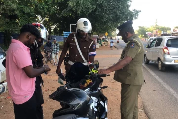 கிளிநொச்சியில் அதிவேக மோட்டார் சைக்கிள்கள் பறிமுதல்!