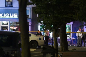 அமெரிக்காவில் வெள்ளைமாளிகை அருகே அதிர்ச்சி சம்பவம்: பதறி ஓடிய மக்கள்