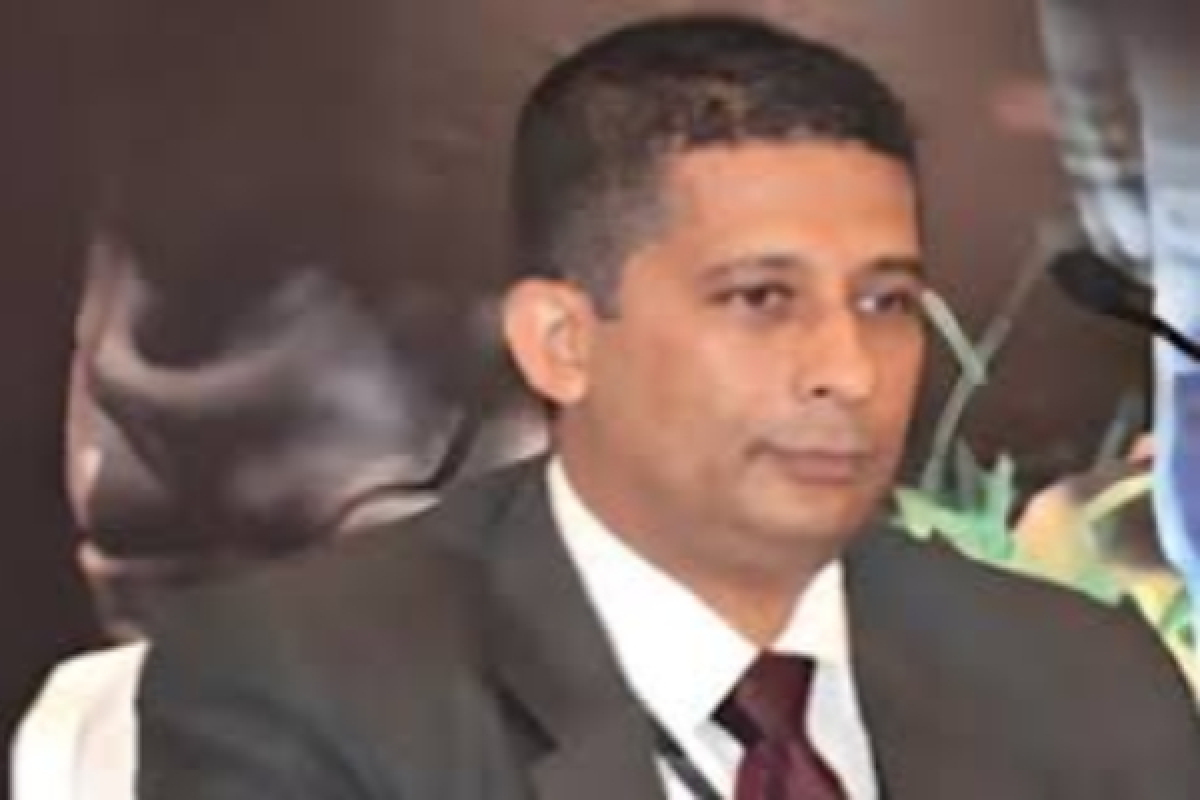 ஈஸ்டர் தாக்குதல் : சுரேஷ் சாலேவிற்கு இறுகும் பிடி | Suresh Sale Named As Third Suspect In Easter Case ஈஸ்டர் தாக்குதல் : சுரேஷ் சாலேவிற்கு இறுகும் பிடி | Suresh Sale Named As Third Suspect In Easter Case