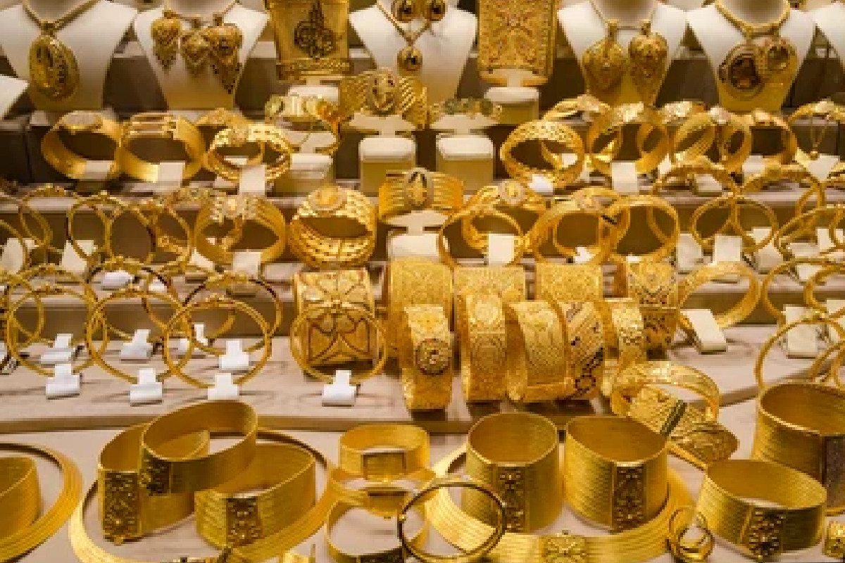 දවස් ගාණකට පස්සේ රත්තරන් ගැන මෙන්න සුබ ආරංචියක් - අද බැහැපු රන් මිල | Gold Prices Dip Slightly In Sri Lanka