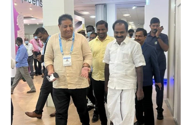 12 நாட்கள் செஸ் போட்டியை விட்டு நகரமாட்டேன்.. அமைச்சர் மெய்யநாதனின் பரபரப்பு பேட்டி! | Chennai Chess Olympiad Meiyanathan Interview