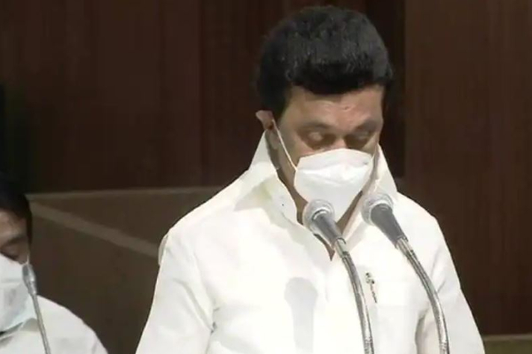 ஞாயிற்று கிழமைகளில் முழுஊரடங்கு நீட்டிப்பு?  :  முதல்வர் நாளை ஆலோசனை - தமிழ்நாடு