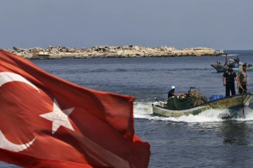 சட்டவிரோதமாக குடியேறிய 35,000 புலம்பெயர்ந்தோரை கைது செய்த நாடு!