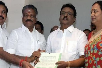 ’தேமுதிகவுக்கு இன்று தான் தீபாவளி, அதிமுக டெபாசிட் இழக்கும்’ கூட்டணியை முறித்துக்கொண்ட விஜய்காந்த்