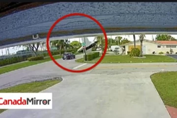 கார் மீது மோதி விழுந்து நொறுங்கிய விமானம்; மூவர் பலி