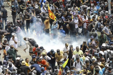 காலாவதியான கண்ணீர்ப்புகை குண்டு விவகாரம் தொடர்பில் அறிக்கை சமர்ப்பிப்பு - செய்திகளின் தொகுப்பு