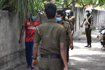 பொலிஸ் காவலில் இருந்த  இளம் குடும்பஸ்தர்  திடீர்  மரணம்