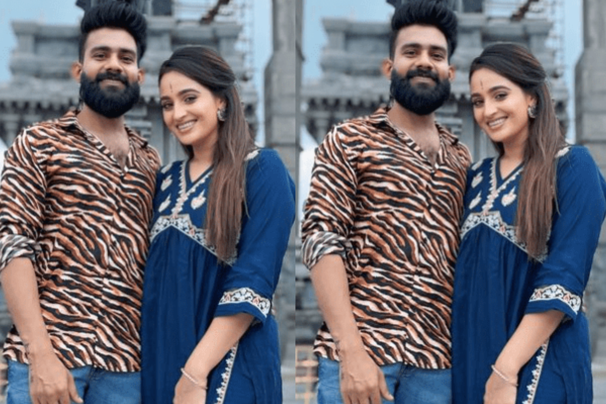 கர்ப்பமாக இருக்கும் மகராசி சீரியல் நடிகை மௌனிகா.. அவரே வெளியிட்ட மகிழ்ச்சியான பதிவு | Maharashi Serial Actress Mounika Devi Pregnant