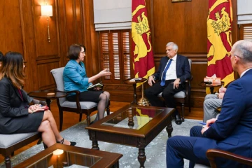 இலங்கையின் முக்கிய குழுக்களை சந்தித்த அமெரிக்க ராஜதந்திரிகள்