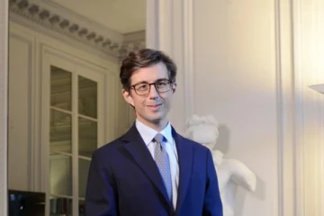 எங்கள் நாட்டில் விசா பிரச்சினை கிடையாது... சர்வதேச மாணவர்களை வரவேற்கும் பல்கலை