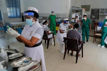 நாட்டில் நாளை முதல் பூஸ்டர் தடுப்பூசி வாரமாக  பிரகடனம்