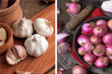 பூண்டு, வெங்காயம் உரிக்க கஷ்டமா இருக்கா? இப்படி ட்ரை பண்ணி பாருங்களேன்!