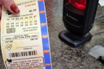 கனடாவில் 70 மில்லியன் டொலர் பரிசுத் தொகைக்கு உரிமை கோரும் நூற்றுக் கணக்கானோர்