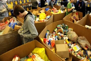 சர்வதேச மாணவர்களுக்கு உணவு வழங்க உணவு வங்கிகள் மறுப்பதால் உருவாகியுள்ள சிக்கல்