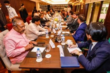 பன்னாட்டு தூதுவர்களுடனான சந்திப்பில் மனோ கணேசன் வலியுறுத்தியுள்ள விடயம் (Photos)