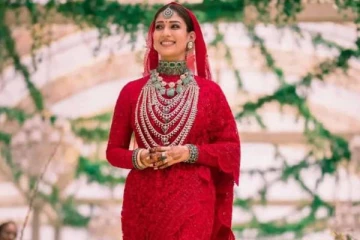 நடிகை நயன்தாரா திருமண உடை போலவே அணிந்து நிகழ்ச்சியில் கலந்துகொண்ட நடிகை- யாரு பாருங்க