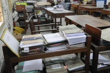 வீட்டிற்கு செல்லப் போகும் 12ஆயிரத்திற்கும் அதிக அரச ஊழியர்கள்! வெளியான விசேட அறிவிப்பு