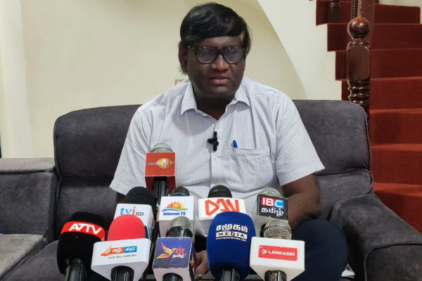 முஸ்லிம்கள் மீது இனச்சுத்திகரிப்பு இடம்பெறவில்லை - சிவமோகனின் விளக்கம் | Sivamohan Comment On Sri Lankan Muslims Civil War முஸ்லிம்கள் மீது இனச்சுத்திகரிப்பு இடம்பெறவில்லை - சிவமோகனின் விளக்கம் | Sivamohan Comment On Sri Lankan Muslims Civil War