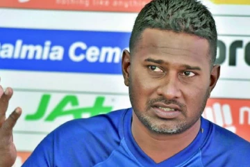 අවිශ්ක ගුණවර්ධන ශ්‍රී ලංකා ක්‍රිකට් ආයතනයෙන් ඉල්ලා අස්වෙයි