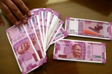 இந்திய ரூபாயை பரிவர்த்தனைகளுக்கு பயன்படுத்த பேச்சு ஆரம்பம்