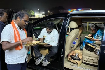 மயங்கி விழுந்த மாவட்ட தலைவர்; ரோட்டிலேயே சாப்பிட்ட அண்ணாமலை - யாத்திரையில் பரபரப்பு!