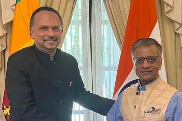 சப்ரகமுவ மாகாண ஆளுநருக்கும் இந்திய உயர்ஸ்தானிகருக்கும் இடையில் விசேட சந்திப்பு