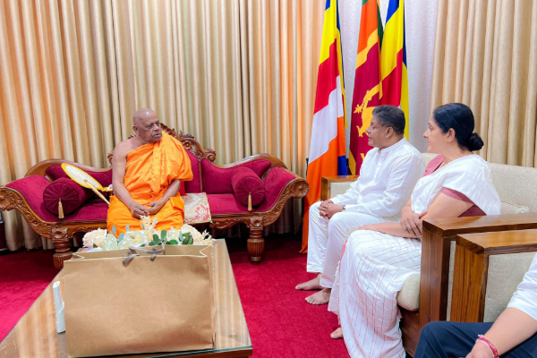 திருகோணமலை புத்தர் சிலை விவகாரம்: மகாநாயக்க தேரரின் கருத்தால் ஏற்பட்டுள்ள பதற்றம்.. | Trincomalee Buddha Statue Issue