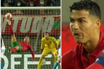 ரொனால்டோவை மிரள வைத்த கோல் கீப்பர்! வைரலாகும் வீடியோ