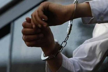 விடுமுறையில் சென்ற இராணுவ வீரர்கள் செய்த தவறான செயல்: செய்திகளின் தொகுப்பு (Videos)