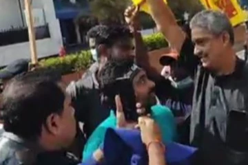 ෆීල්ඩ්මාෂල් සරත් ෆොන්සේකා ද අරගලයට එක් වෙයි.. (PHOTOS)