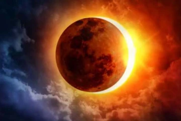 2023ம் ஆண்டின் முதல் சூரிய கிரகணம்! அதுவும் ஹைபிரிட் கிரகமாம்....