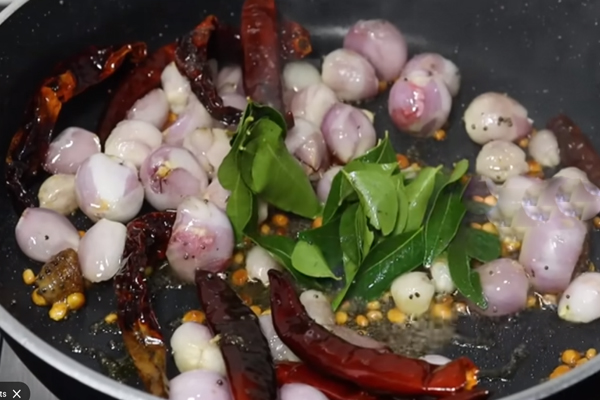 தக்காளியே இல்லாமல் கார சட்னி... அட்டகாசமான சுவையில் எப்படி செய்யலாம்? | Without Tomato Hotel Style Kara Chutney தக்காளியே இல்லாமல் கார சட்னி... அட்டகாசமான சுவையில் எப்படி செய்யலாம்? | Without Tomato Hotel Style Kara Chutney