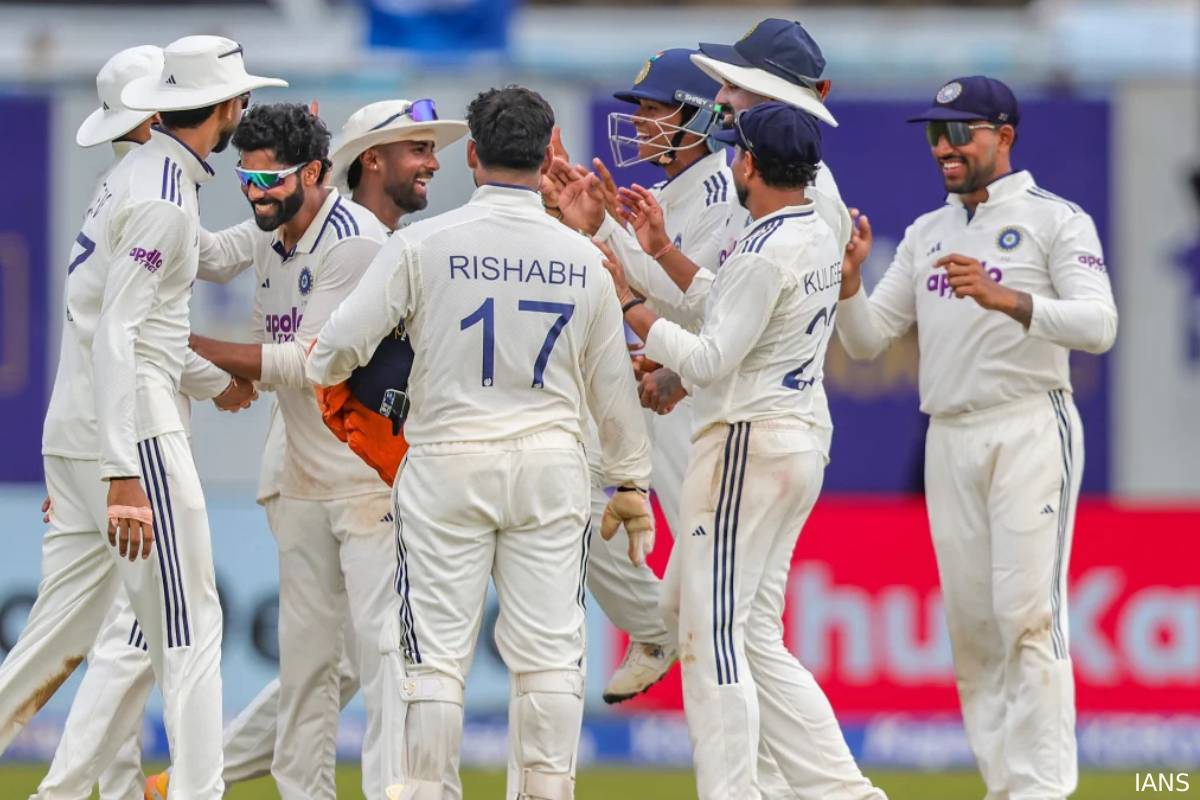 டெஸ்ட் கிரிக்கெட்டில் சாதனை பட்டியலில் இணைந்த ஜடேஜா | Ravindra Jadeja Reach 350 Wicket 4000 Runs In Test