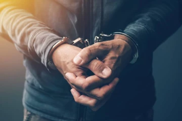 இலஞ்ச பெறப்பட்ட சம்பவங்களுடன் தொடர்புடைய 49 பேர் கைது