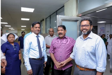 புதிய கடற்றொழில் அமைச்சர் சந்திரசேகரன் யாழ் போதனா வைத்தியசாலைக்கு விஜயம்