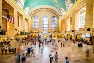 ஒரே நேரத்தில் 44 ரயில்களை நிறுத்தலாம்! உலகின் மிகப்பெரிய ரயில் நிலையம் எது தெரியுமா?