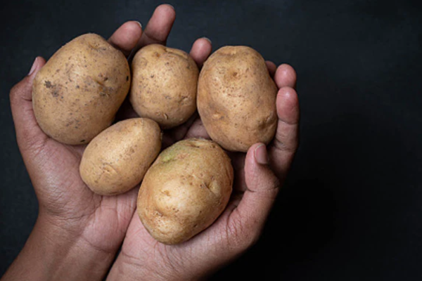 ඔබේ ඉකිළි - කිහිලි කළු නම් මේ දේවල් කරලා බලන්න ලොකු වෙනසක් වේවි | Say Goodbye To Dark Spots