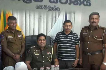 தாயும் மகனும் சேர்ந்து நடத்திய திருவிளையாடல்; கண்டு பிடித்த பொலிஸார்