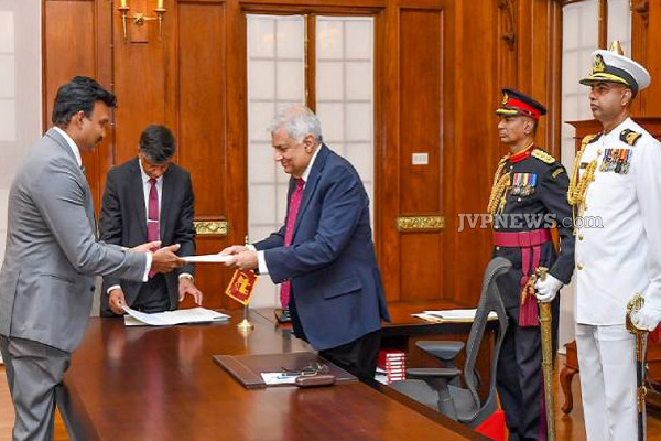 புதிய ஆளுநர்களுக்கு ஜனாதிபதி ரணில் நேரில் விடுத்த முக்கிய கோரிக்கை! | Ranil Main Request To The New Governors Sri Lanka