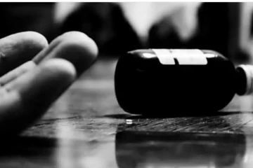 பூட்டிய வீட்டில் அழுகிய நிலையில் கண்டெடுக்கப்பட்ட பெண் சடலம் : போலீசார் விசாரனை