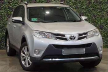 கனடாவில் சில நிமிட இடைவெளியில் காதலன், காதலியின் கார்கள் திருட்டு