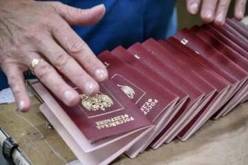 பணம் இருந்தால் வாழிட உரிமம்... சுவிட்சர்லாந்தை நோக்கி படையெடுக்கும் செல்வந்தர்கள்