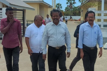 தமிழ் எம்.பிக்கள் இருவர் கைது செய்யப்பட்டு பிணையில் விடுவிப்பு(காணொளி)